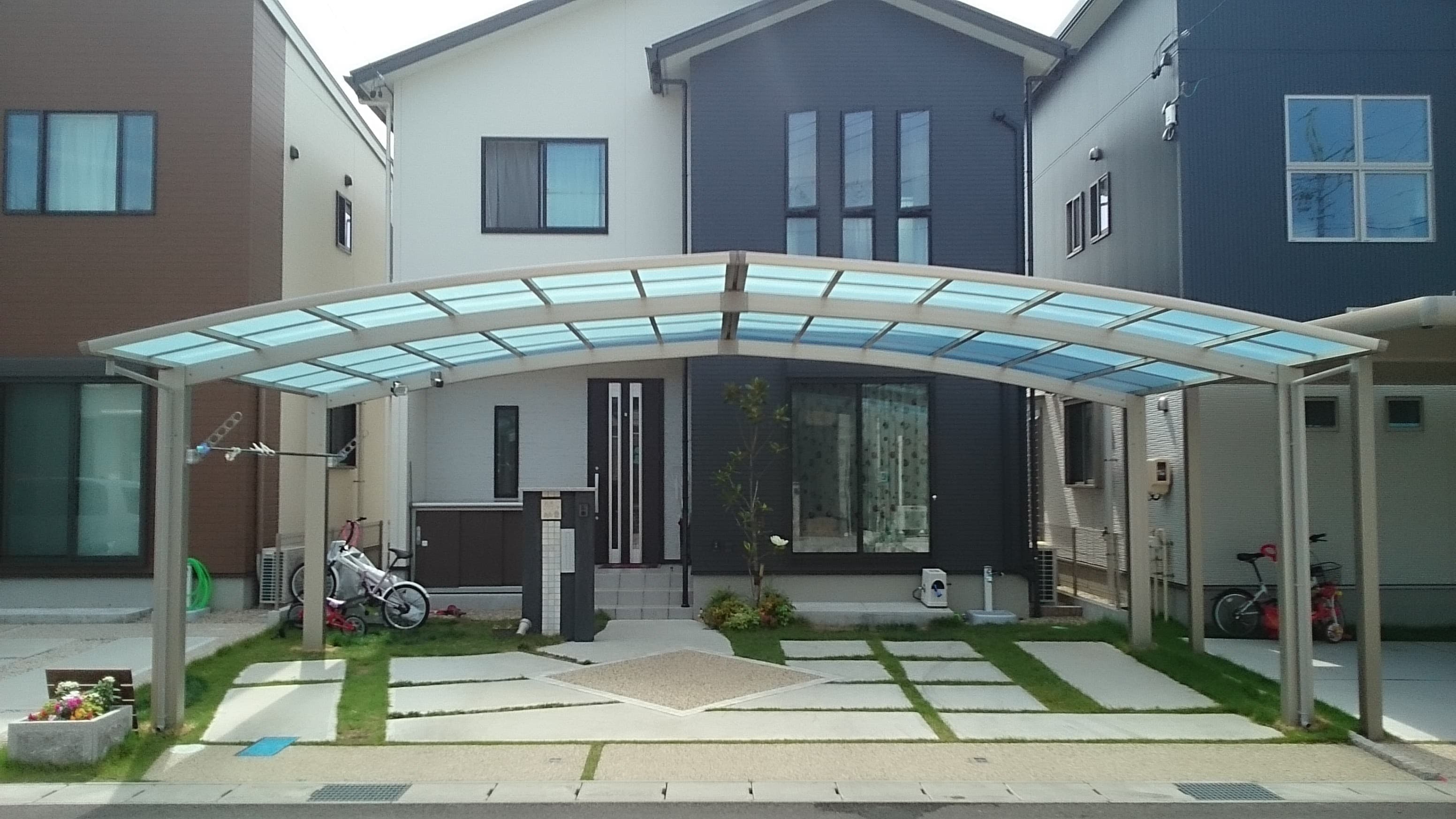 カーポート新設 名古屋市昭和区 | 名古屋市昭和区でエクステリア工事ならイズ美