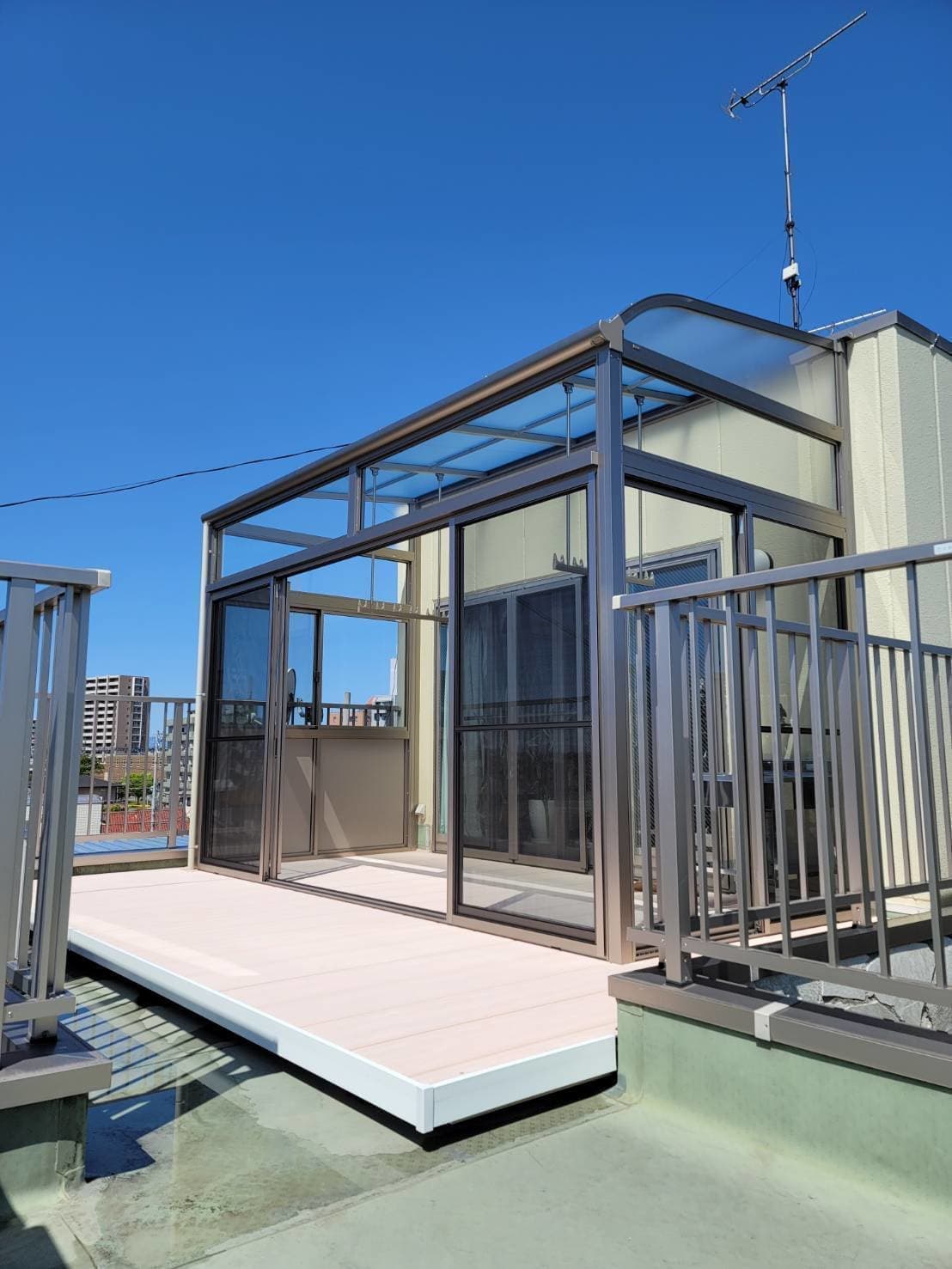 サンルーム新設 | 名古屋市昭和区のエクステリア工事ならイズ美