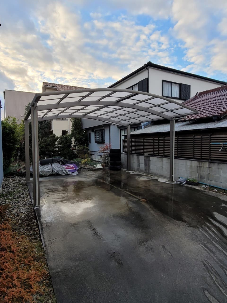 カーポート設置 | 名古屋市昭和区のエクステリア工事ならイズ美