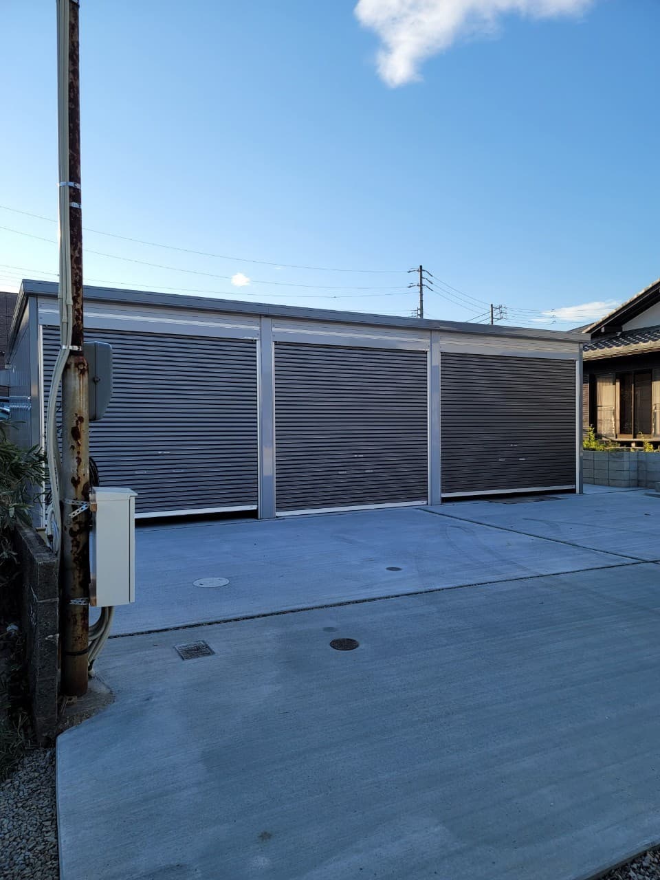 ガレージ設置 | 名古屋市昭和区のエクステリア工事ならイズ美