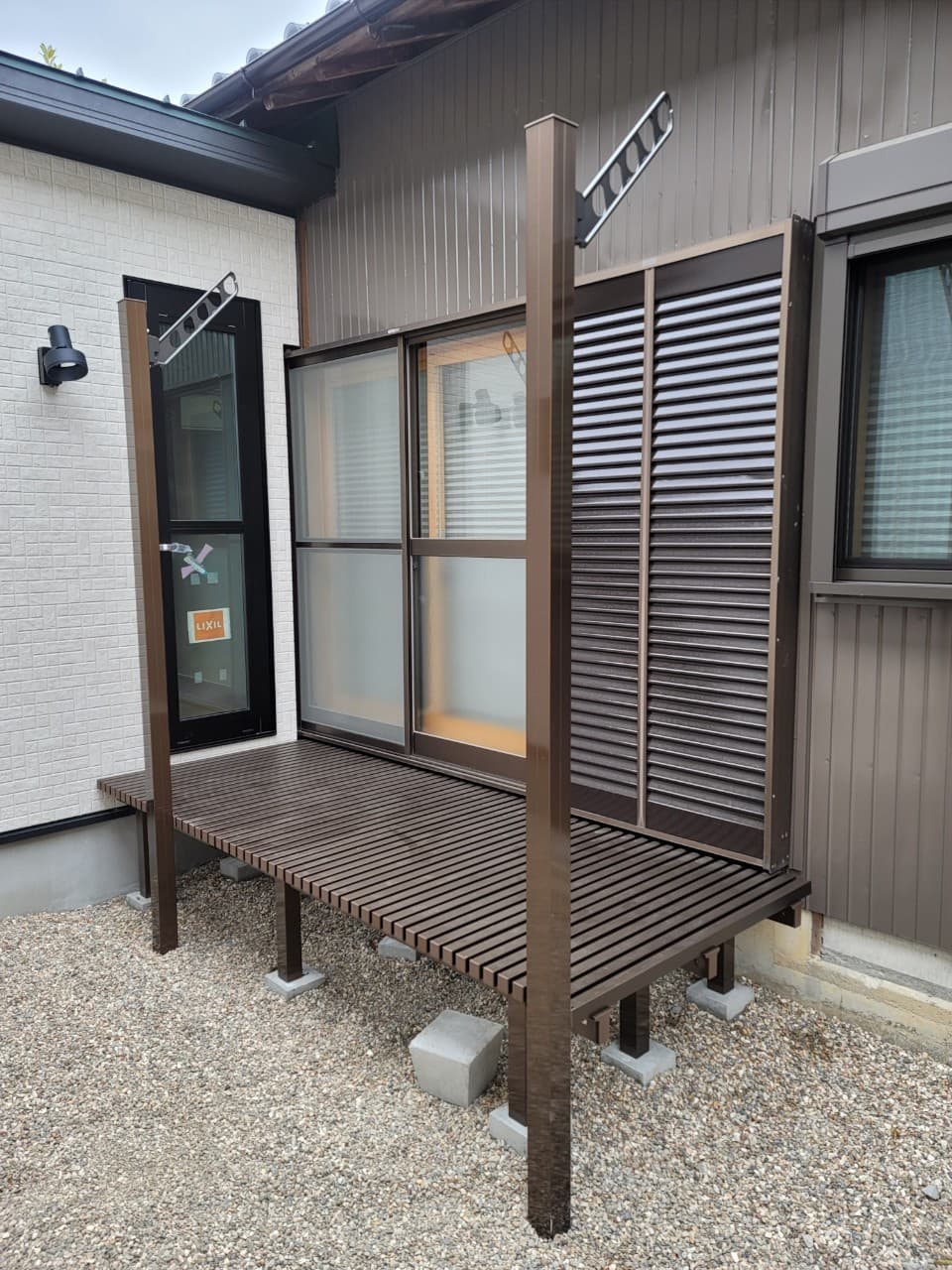 ウッドデッキ設置 | 名古屋市昭和区のエクステリア工事ならイズ美